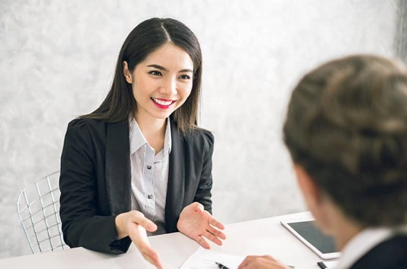 NHÂN VIÊN TƯ VẤN TUYỂN SINH